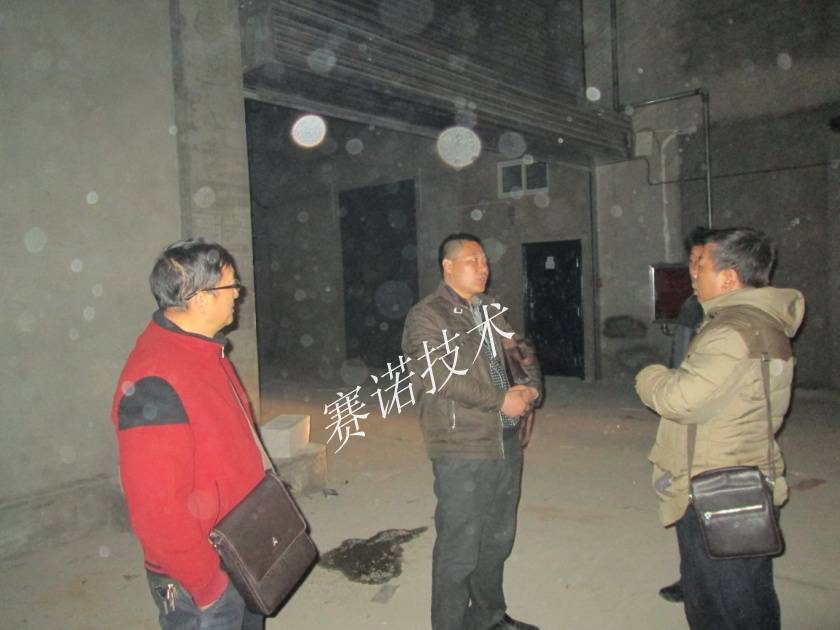 人防專家對(duì)賽諾的施工項(xiàng)目進(jìn)行現(xiàn)場(chǎng)考察 人防專家對(duì)賽諾的施工項(xiàng)目進(jìn)行現(xiàn)場(chǎng)考察