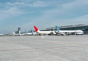 YY7特種路橋防水材料可用于停機坪的防水工程