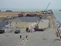 YY7特種路橋防水材料公路路面上的應(yīng)用