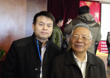 王總與葉林標(biāo)教授在一起 王總與葉林標(biāo)教授在一起