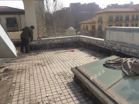 別墅屋面漏水